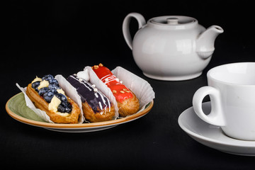 Brewed cake eclairs