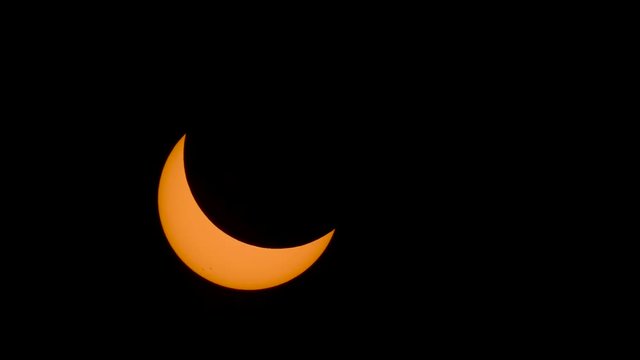 Short Time Lapse Of The Gradual Progression 2017 Solar Eclipse Before Totality As The Moon Slowly Covers More Of The Sun, Sunspots Are Visible.