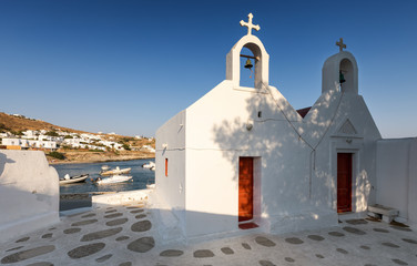 Traditionelle, kykladische Kirche auf Mykonos, Agios Ioannis, Griechenland