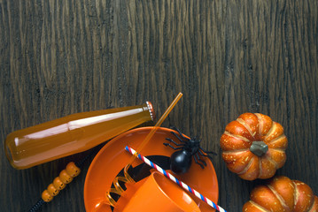 halloween pumpkin party decor on wood table