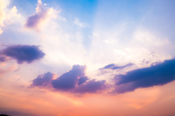 Obraz na płótnie Canvas Violet sky at sunset with light line