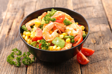 salad with vegetables and shrimps