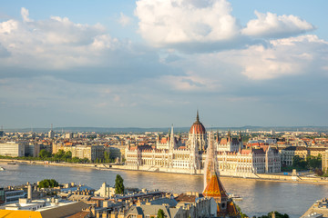 Obraz premium Budapest, Parlamentsgebäude 