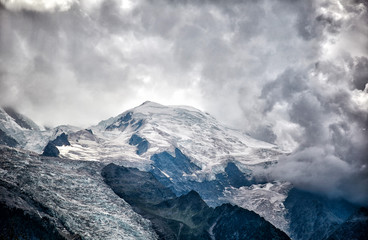 Obraz premium Dramatic view of Mont Blanc mountain, French Alps