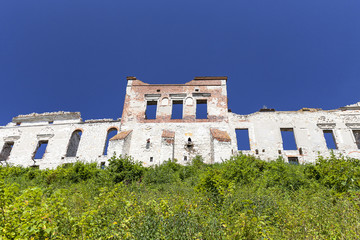 Renaissance castle, defense building, ruins, on a sunny day, Lublin Voivodeship, Janowiec ,Poland