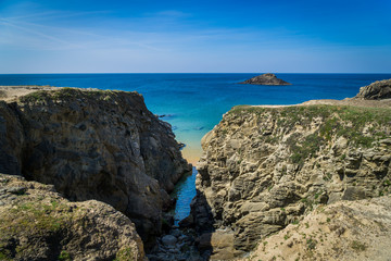 Strandwanderung in Quiberon in der Bretagne
