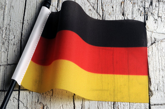 Flagge Deutschlands &Sigma;&eta;&mu;&alpha;ί&alpha; &tau;&eta;&sigmaf; &Gamma;&epsilon;&rho;&mu;&alpha;&nu;ί&alpha;&sigmaf; Bandiera della Germania Drapeau de l'Allemagne Bandera de Alemania Germany Tysklands Německ&aacute; flag vlajka Flaga Niemiec 德国国旗 Quốc kỳ Đức  علم ألمانيا