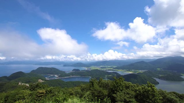 夏の三方五湖を望む