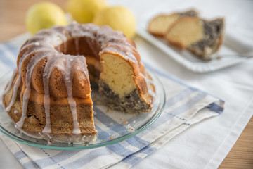 Zitronen Mohn Kuchen 