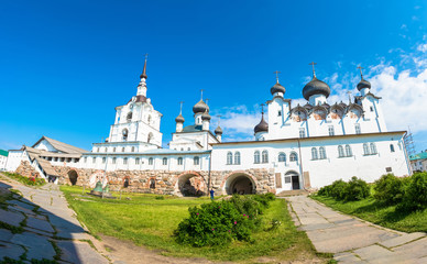 Fototapeta na wymiar Panorama of the courtyard of the Spaso-Preobrazhensky Solovetsky monastery.