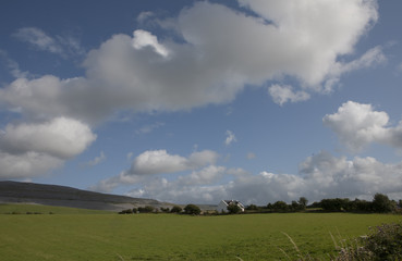 Fototapeta na wymiar Landscape with meadow and wall westcoast Ireland