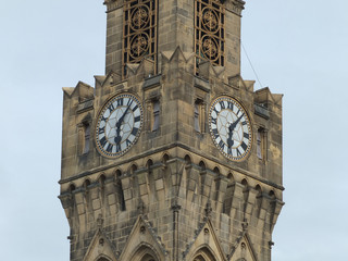 the clock and tower of bradford town hall