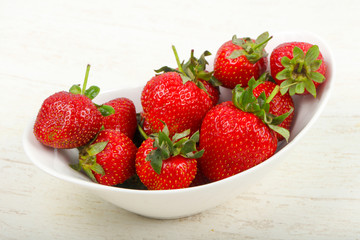 Strawberry in the bowl