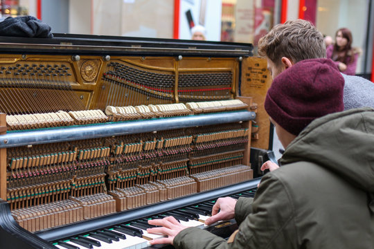 klavier spielen