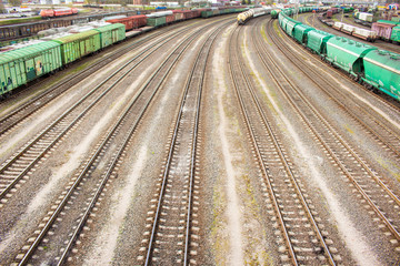 Obraz premium Railway tracks and wagons