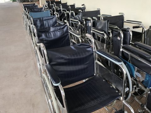Wheelchair row in hospital 