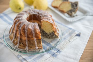 Zitronen Mohn Kuchen 