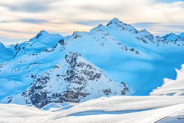 Obraz premium Snow winter peaks in mountains range