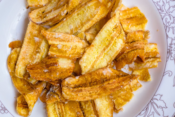 Sweet banana crisps