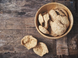 Soy protein for vegan food