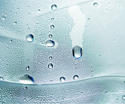 Waterdrops inside a bottle