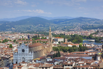 Fototapeta na wymiar Toskana-Panorama, Florenz mit Santa Croce und Arno