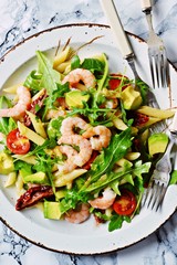 Pasta Salad with prawns 
