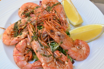 Garnelen mit Zitrone
