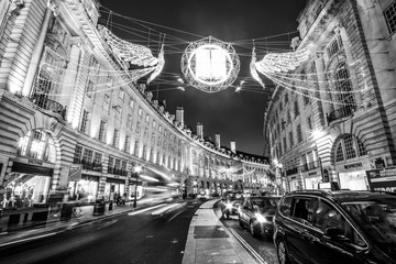 Fototapeta na wymiar Beautiful Christmas decoration at Piccadilly Circus in London - LONDON / GREAT BRITAIN - DECEMBER 6, 2017