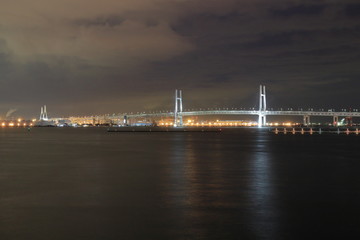 横浜ベイブリッジ風景