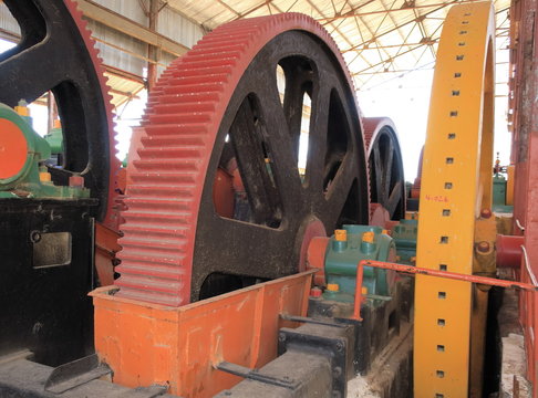 Machinerie et rouages d'une usine de canne &agrave; sucre de Cuba