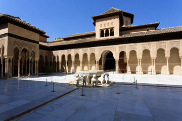 Obraz premium Patio de los Leones, Patio of the Lion, in the Palacios Nazaries. Alhambr