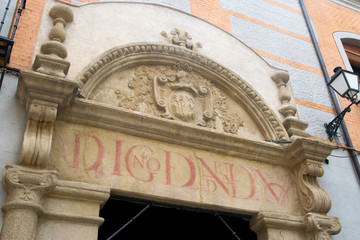 Obraz na płótnie Canvas Old Painted Facade in Toledo, Spain
