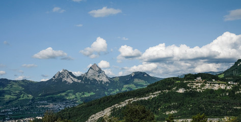 Berge am Weg der Schweiz
