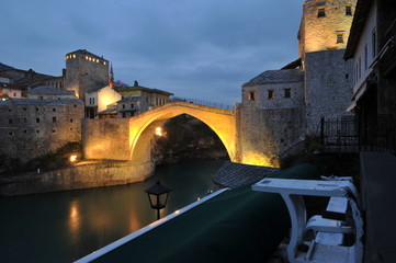Obraz premium Mostar Bridge at Sunset