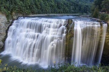 Fototapeta na wymiar State Park Waterfall