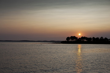 Naklejka premium Sunset over the sea