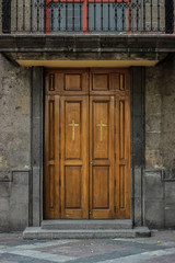 puerta de un templo