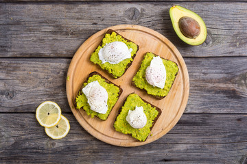 Poached egg and avocado