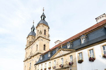 Fototapeta na wymiar Basilika Gößweinstein Gößweinsteiner Dreifaltigkeitskirche kirche Wallfahrtskirche 