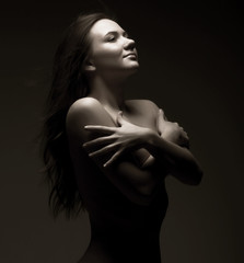 Obraz premium Topless modest girl