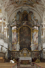 Fototapeta na wymiar Altarraum der ehem.Klosterkirche, Baumburg a.d.Alz