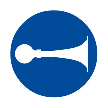 Sound horn drive slowly and intersection