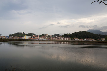 Obraz premium Pueblo Marinero norteño