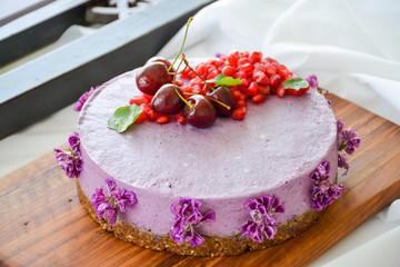 Wild berries cake