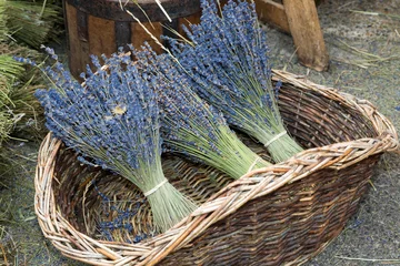 Zelfklevend Fotobehang Lavendel Bouquets de lavande en Provence