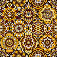 Seamless pattern. Vintage decorative elements. Hand drawn background. Islam, Arabic, Indian, ottoman motifs. Perfect for printing on fabric or paper.