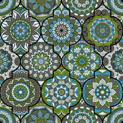 Seamless pattern. Vintage decorative elements. Hand drawn background. Islam, Arabic, Indian, ottoman motifs. Perfect for printing on fabric or paper.