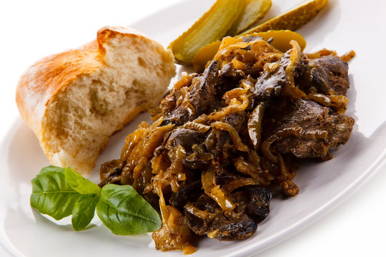 Roast liver with bread