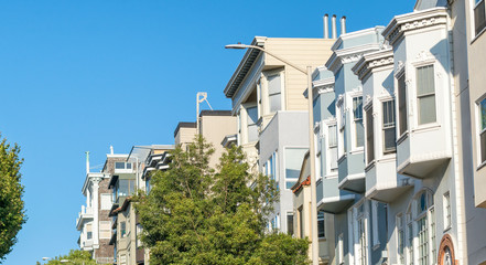 Homes of San Francisco on a steep road